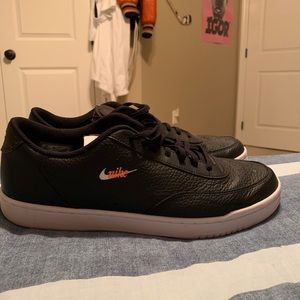 Nike Leather Vintage Premium Shoes